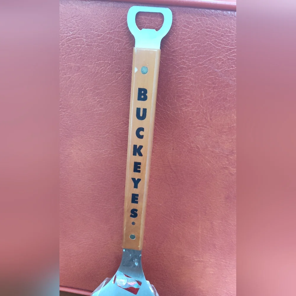 Ohio State Buckeyes Grill Spatula with Silver Head and Brown Handle